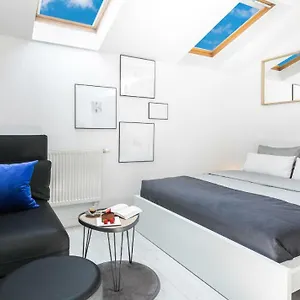 Terminal - Studio Next To The Main Square Apartment